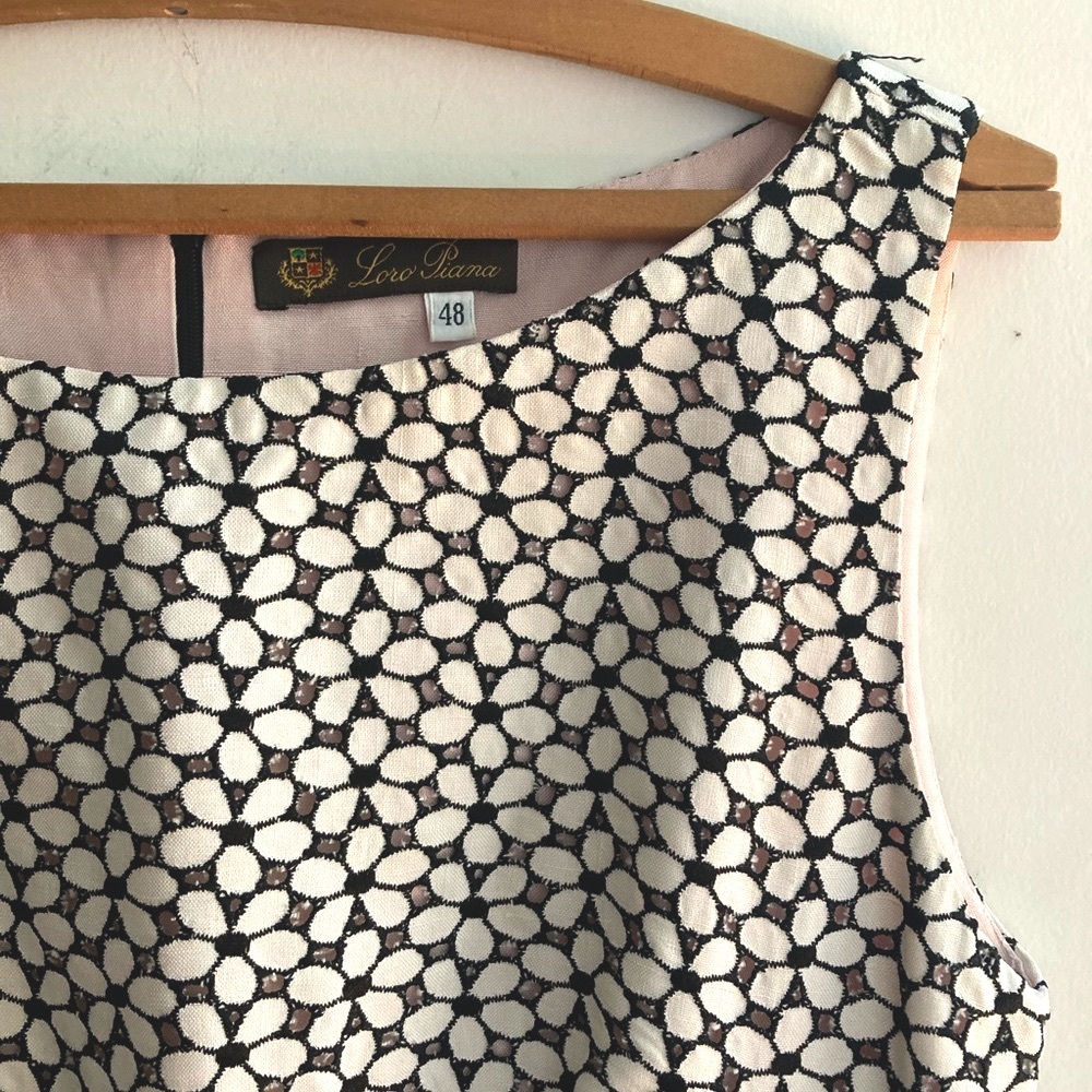 Loro Piana linen dress. Euro size 48 NWOT